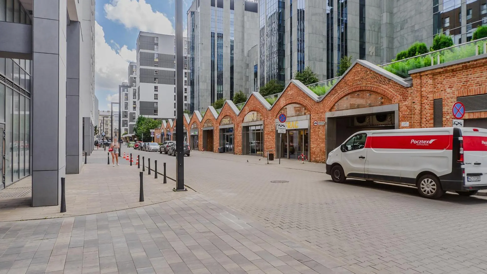 Cozy Family Apartments With Parking & Balcony Warschau